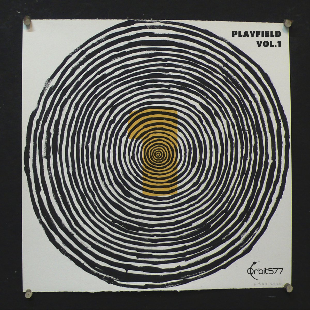 Out soon! PLAYFIELD VOL.1 
<a href="/Luisa_Muhr/">Luisa Muhr</a> <a href="/577Records/">(((((((577)))))))</a> #orbit577 
#improvisedmusic 

orbit577.bandcamp.com/album/playfiel…