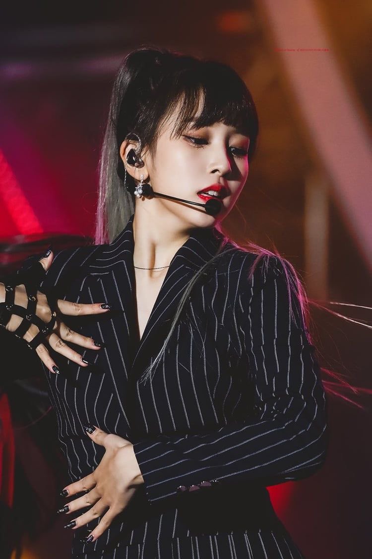 MinaParaguay's tweet photo. Diosa🤤😍
.
.
.
.
#TWICE #MINA #MINAPY #TWICEONCE #ONCETWICE
@JYPETWICE @Twice_PY https://t.co/OHRtUJkrqr