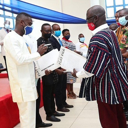 UccUog's tweet photo. Handing Over of Senior Staff Association - Universities of Ghana, UCC Executives:

Chair - Sandy Kumi-Sinatra
Vice - Enoch Mensah-Williams
Sec. - Christopher Aggrey
Ass. Sec. - Jacob Ewudzie
Trustee - Robert Essilfie
WoCom. Joana Akinola
Exe. Com. Lawrence Pobee &amp; Dickson Amedahe https://t.co/3x6D6rCvEm