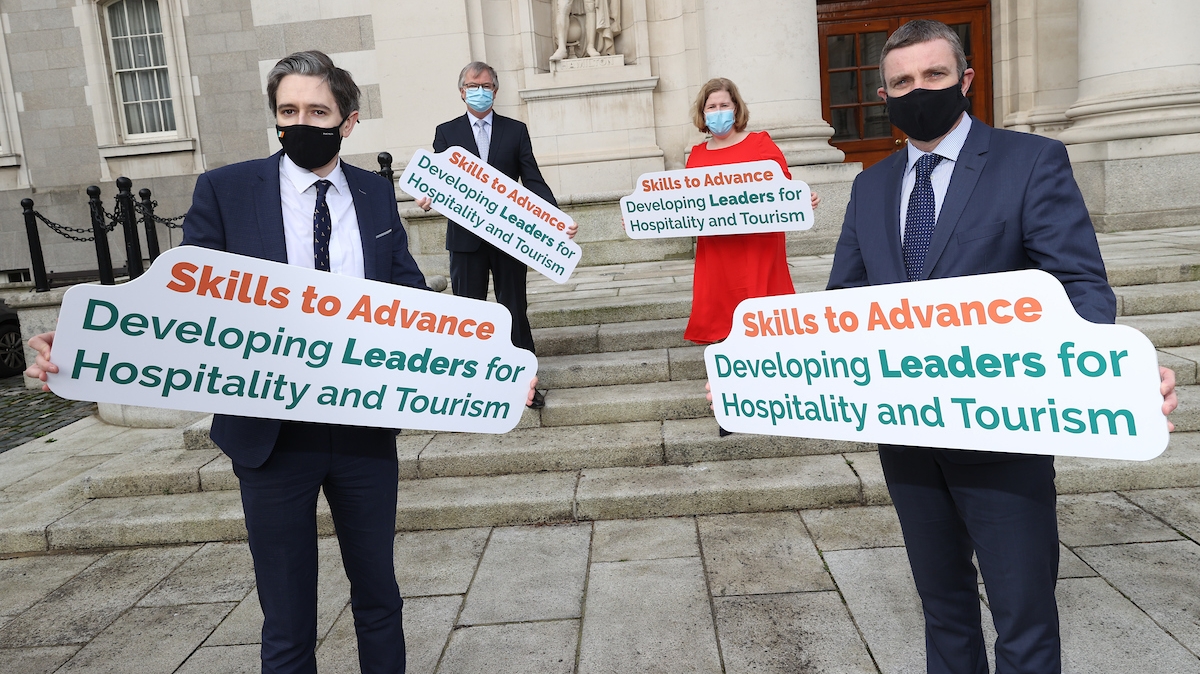 We’re delighted to support these two important &amp; timely training programmes to develop leadership &amp; management talent within our sector <a href="/SolasProject/">Solas Project</a> <a href="/SimonHarrisTD/">Simon Harris TD</a>
<a href="/NiallCollinsTD/">Niall Collins</a> <a href="/ElainaFitzKane/">Elaina Fitzgerald Kane</a> <a href="/cathmartingreen/">Catherine Martin</a> <a href="/Failte_Ireland/">Fáilte Ireland</a> <a href="/ETBIreland/">ETBI</a>

Statement 👉gov.ie/en/press-relea…