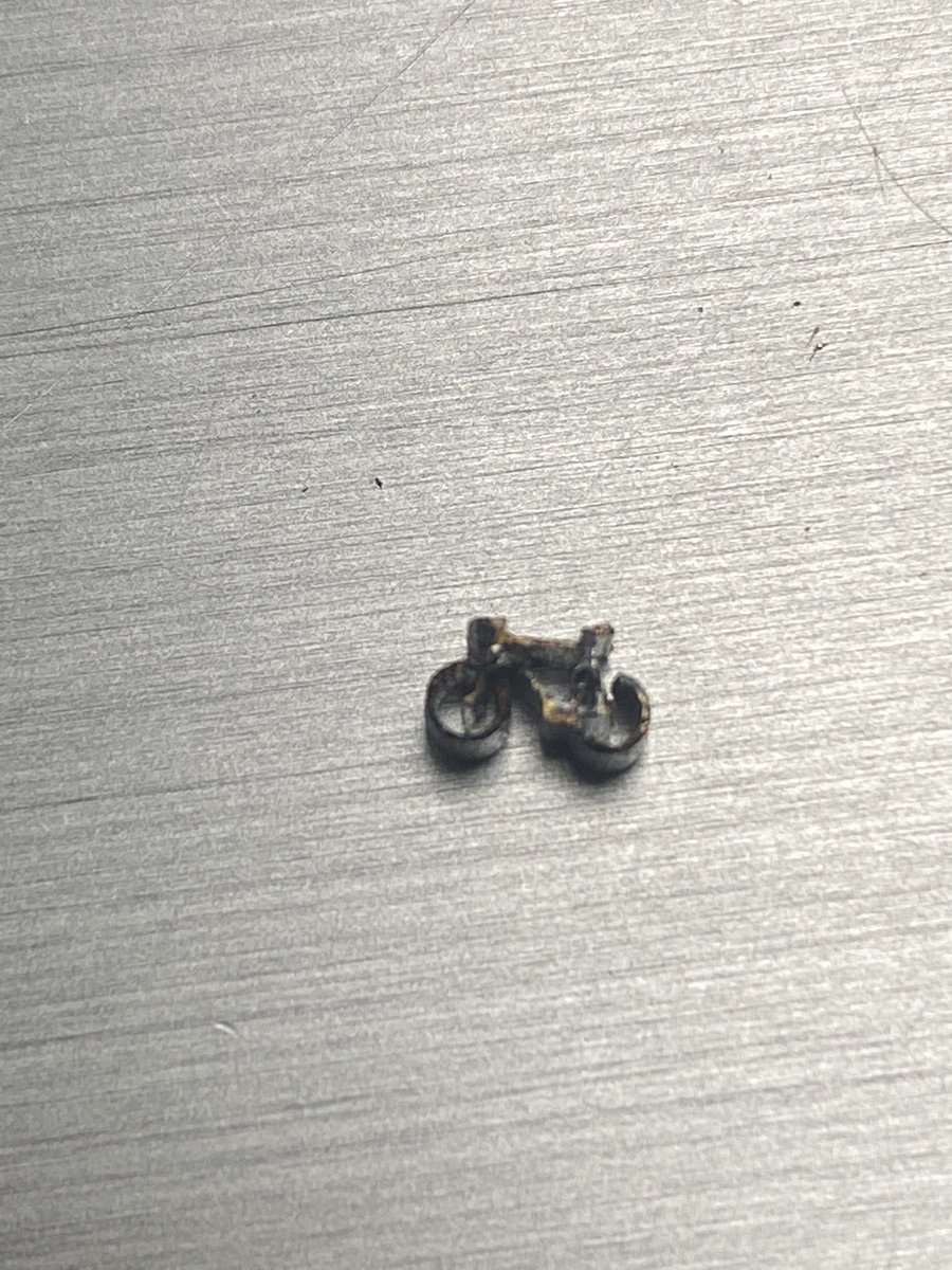 FcLaserLTD1's tweet photo. #fridayfun And this is a shocker 😲

I set the guys a challenge to create the tiniest precision laser cut part they could.... this is the result! It’s incredible my camera could barely capture it.

Well done team

#amazing #lasercutting #precisionmachining #wow https://t.co/FuAKcs10Z8