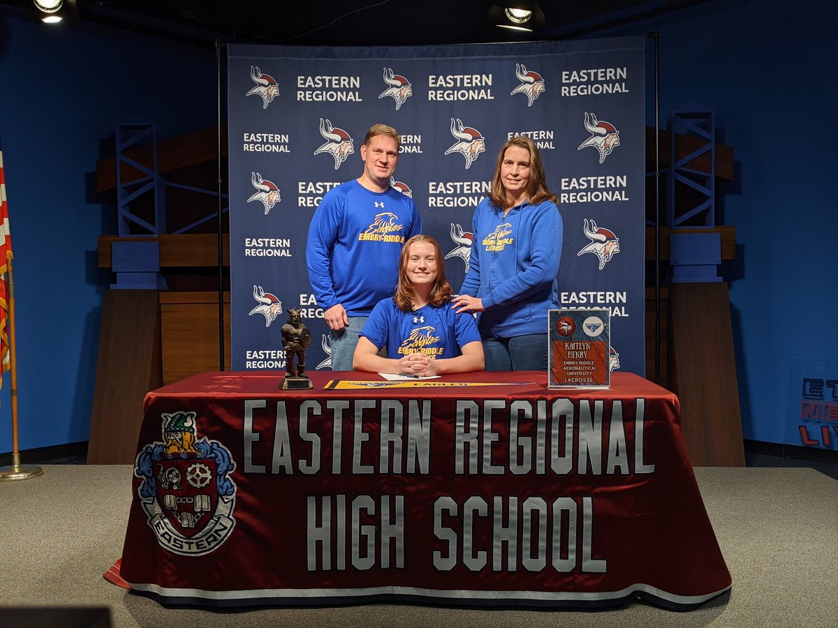 easternviking's tweet photo. 🥍🔵Eastern Regional HS🔵🥍
🔴National Signing Day 2021🔴

Kaitlyn Henry
Embry-Riddle Aeronautical University -- Lacrosse https://t.co/Gf1KH5YZ98