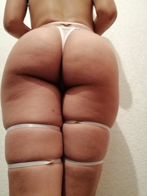 Buen viernes https://t.co/cKWJkIJt44<a href="/tag/chudai"class="tags"><span>#chudai</span></a>