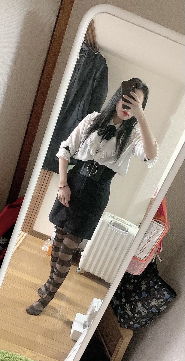 Yomi Nokuni Clothing Store メンヘラおばさんファッションで とみけ君の誕生日祝って来た ギャ男と歩くならバンギャっぽい方が良いかと思いましてん ららぽーと横浜 焼肉 Yomi Nokuni Clothing Store メンヘラおばさんファッションで とみけ君の誕生日祝って来た ギャ男と歩くならバンギャっぽい方が良いかと思いましてん ららぽーと横浜 焼肉