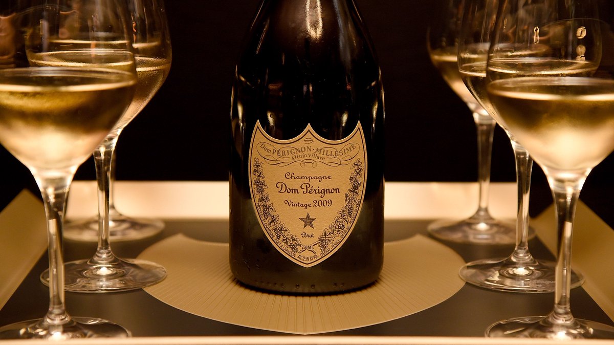 This is how we welcome the weekend 🥂 Treat yourself to Dom Pérignon, now available by the glass.