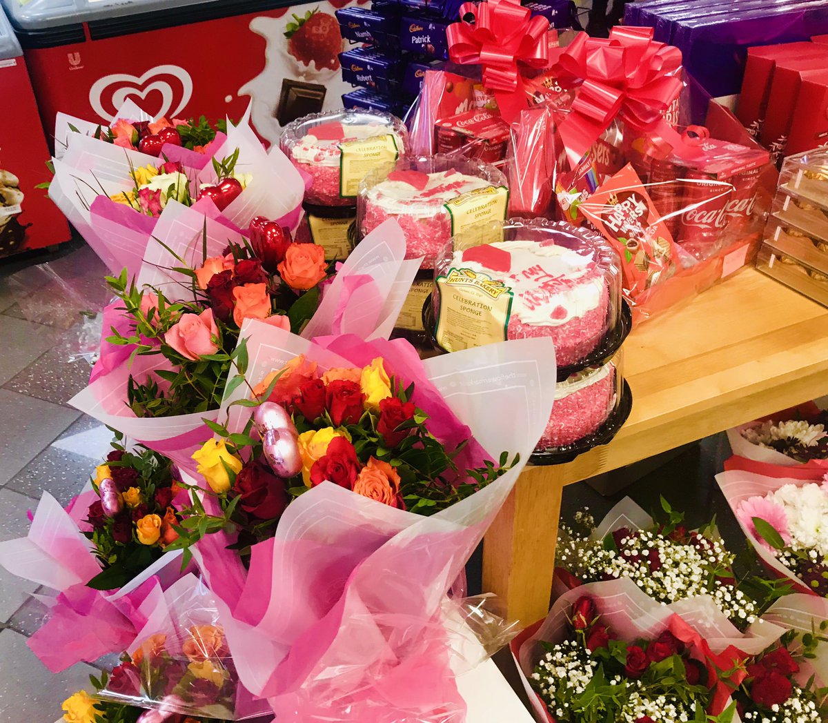 murphy_hotel's tweet photo. 💝Murphy’s Eurospar has everything you need for this Valentines Day 💝
Don’t forget Valentine’s Day is this Sunday 🥰🥰 https://t.co/JTtR3X9utS