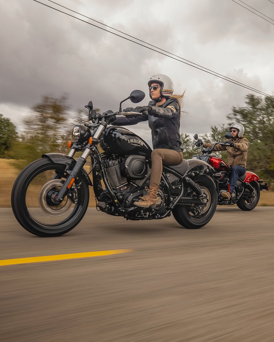 indianmotocycle's tweet photo. The #IndianChief turns heads on every corner with simple, purposeful design showcasing bobbed fenders, exposed rear shocks and a steel welded tube frame. It's an invitation to make it your own.

https://t.co/AyUXgDTfpE

#indianmotorcycle https://t.co/aepIDRRa3x