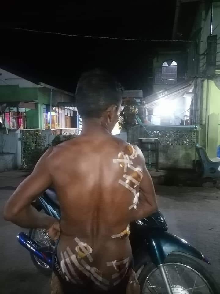 U Soe Win, I am very proud of you for the country 💪 It hit 13 bullets In Moulmein, he was the uncle who guarded the students for fear of being shot Respect, uncle