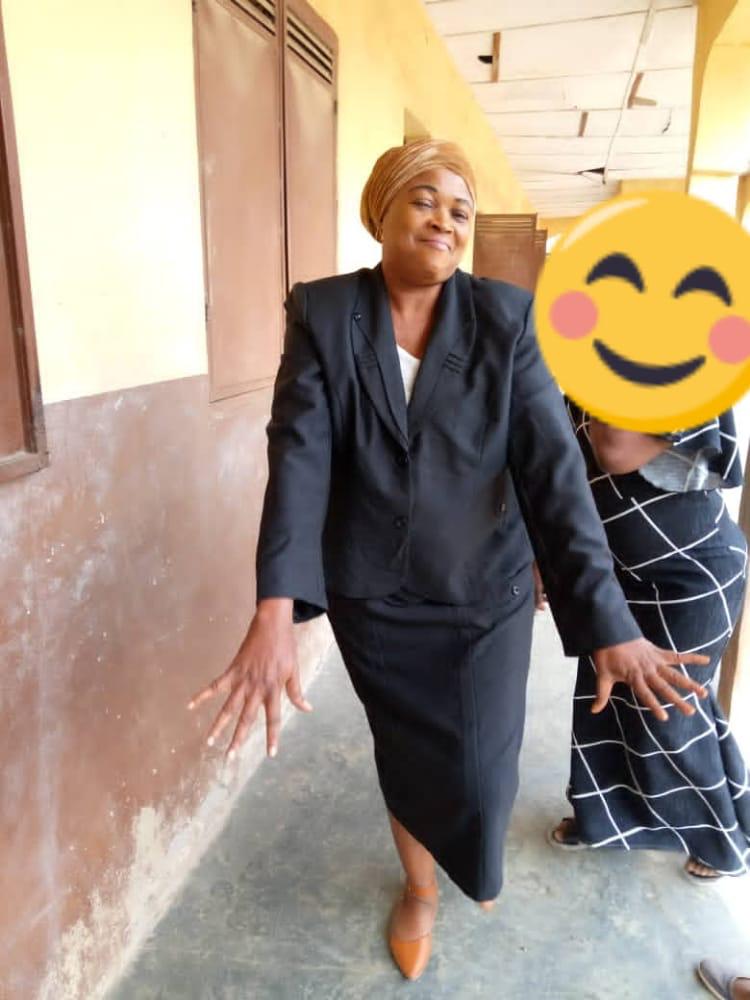 LukmanAdeoti's tweet image. A poor 8-months-old me could not save my dad at a gun point.

Here is my mom lying helplessly and I am using everything to save the only person I have left.

If you are reading this please RT 🙏🏿

#HelpMujidat

bit.ly/HelpMujidat