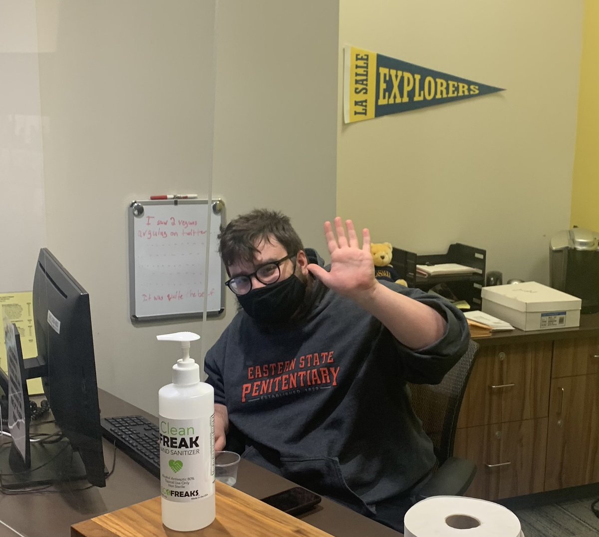 ProfMarySheila's tweet photo. Happy Friday from @LaSalle_BSchool students and faculty! We are grateful to be on campus and in our beautiful Founders’ Hall @LaSalleUniv ! https://t.co/6w0KjrebWr