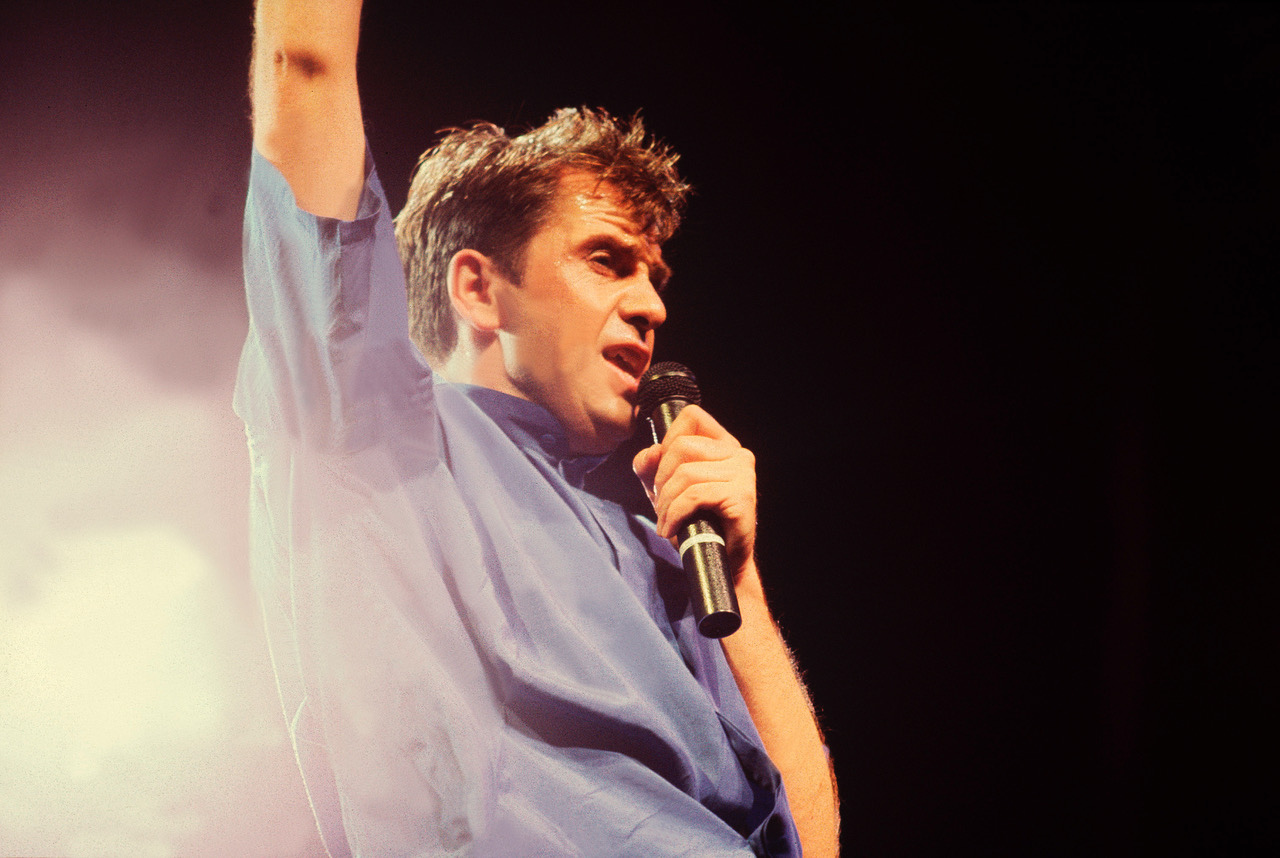 Happy Birthday to Peter Gabriel, seen here at the Rosemont Horizon on June 13, 1986. : Paul Natkin 