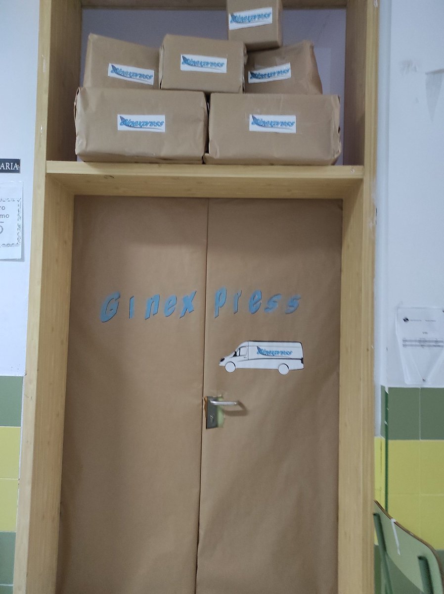 GinerCaceres's tweet photo. Gracias a los Carteros y repartidores por llevarnos a casa ilusión, regalos y noticias de nuestros seres queridos, también en pandemia, desde el @GinerCaceres en el #CarnavalProfesionalesEsenciales 
@Correos @SEUR @mrw_es 👏👏👏👏 https://t.co/Rj7Pnm97mH