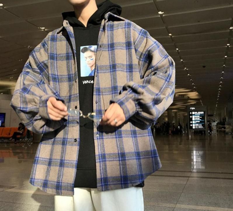 ╰━━𝙼𝚊𝚛𝚌𝚘━━╯             Modern Au
                              ⤦
                    "sweet boy"
  
☼𝘏𝘦 𝘤𝘢𝘭𝘭𝘴 𝘮𝘦 𝘩𝘪𝘴 𝘢𝘯𝘨𝘦𝘭, 𝘣𝘶𝘵 𝘩𝘦 𝘭𝘪𝘬𝘦𝘴 𝘵𝘰 𝘱𝘭𝘢𝘺 𝘸𝘪𝘵𝘩 𝘮𝘺 𝘥𝘦𝘮𝘰𝘯𝘴.

♫𝑹𝒐𝒍𝒍𝒆𝒓𝒔 𝒂𝒏𝒅 𝒖𝒌𝒆𝒍𝒆𝒍𝒆♫

♫𝚆𝚊𝚒𝚝𝚎𝚛