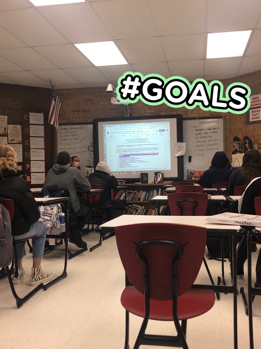 Celebrating the reflective, supportive rigorous learning happening in <a href="/LuisaBenson20/">Luisa Benson</a>’s classroom today. Deep analysis of the structure of Rev. Dr. King’s Letter from Birmingham Jail. Wow—our students can do difficult things! #112Leads <a href="/D112Teachers/">District112Teachers</a>