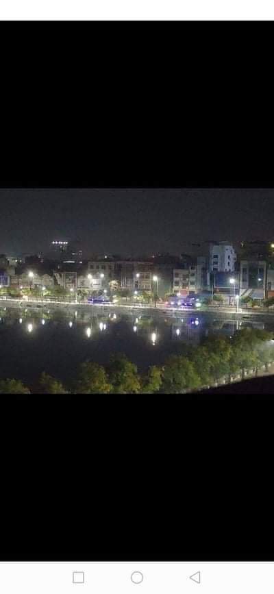 Now in Mandalay, EPC is surrounded by the polices. The polices say if the EPC don't cut down electricity, they will start the fire!!
Sorry for my bad English skill but at least I hope you guys understand a bit!!

#WhatIsHappeningInMyanmar 
#SaveMyanmar 
#RejectTheMilitary