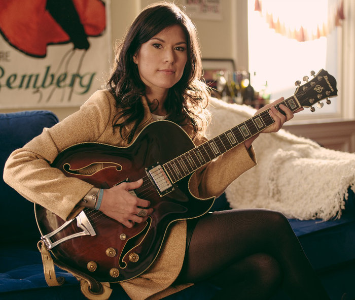 Ellisa Sun cuts out her heart &amp; leaves it on the stage, which is why she never wears white. Ellisa has recently completed her nationwide Dreamboat tour, during which she &amp; her partner Ken lived &amp; traveled in a 30-foot RV, playing 170 shows in 365 days. 
facebook.com/BayStreetEmery…