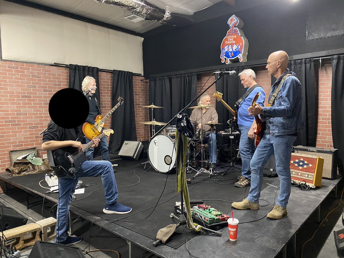 Hi urybody just workin’ in our new bass player 🤘🏼🎸🤷🏻‍♂️ #gettheledout #bandpractice #GuessWho <a href="/79thstreet/">Jim Moody</a>