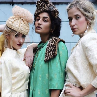flaneusecouture's tweet photo. #NewProfilePic https://t.co/HFtQlGKFzl