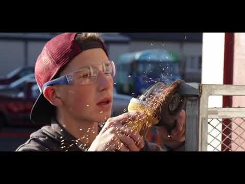 BeavertonSD's tweet image. In this episode of &quot;Grads Talking Shop,&quot; we explore the world of construction through the eyes of Luke Nodine, alum of the Aloha CTE construction program. youtu.be/WW6NUn_RM9Y

#BSDtogether
#BSDCTE