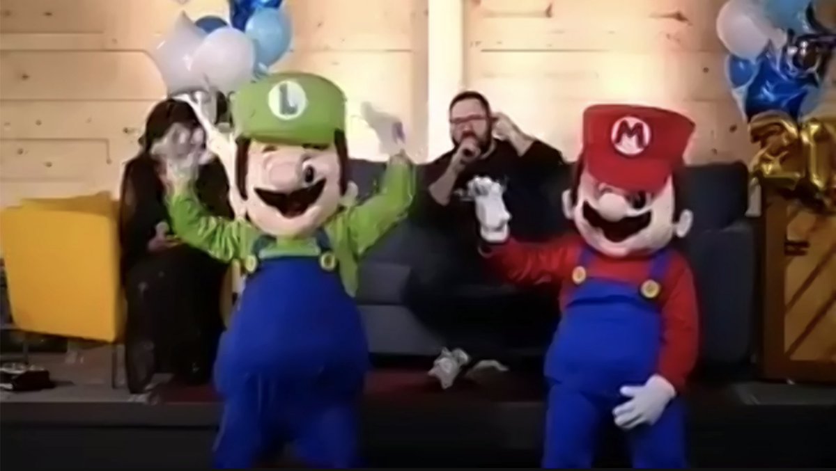 Waterfront_DC's tweet photo. Our last VIP has been welcomed on the virtual red carpet, Luigi was officially declared the winner of the dance off, and Pastor Zack and Tim Tebow have greeted our guests! This truly is a night to shine!
#nighttoshine #ntsdc #ntsdc21 https://t.co/sE3AI8IxHH
