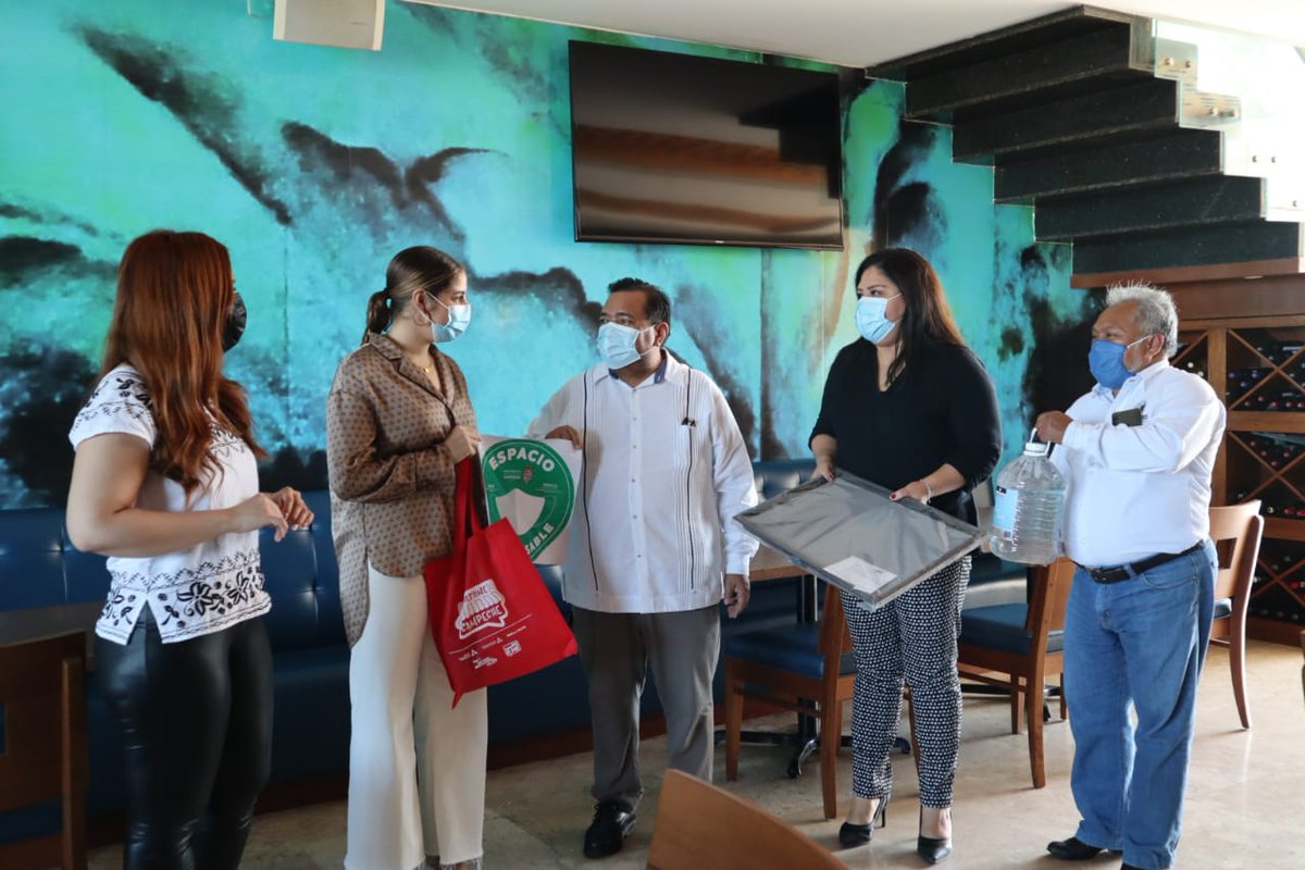 INDEMIPYME's tweet photo. Empresarios de Ciudad del Carmen continúan fomentando el cuidado responsable de sus clientes y equipo de trabajo, cumpliendo con las medidas establecidas por las autoridades sanitarias se les ha otorgado el distintivo #EspacioResponsable. https://t.co/INTsTESj7E
