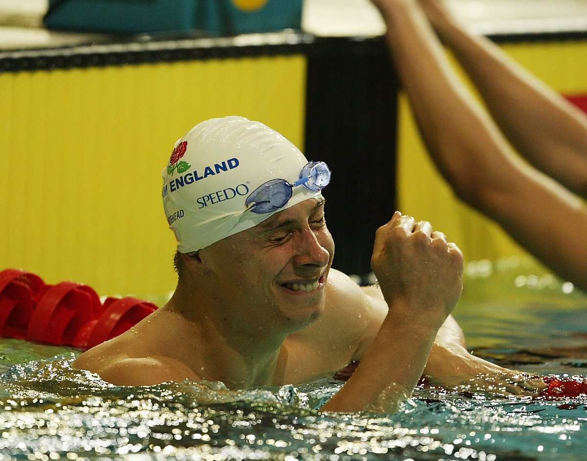 Aquatics_GB's tweet photo. 2⃣0⃣0⃣2⃣: It was a 🥇 medal a piece for @JamesGibsonGBR and @whitehead_adam in the 50m and 100m Breaststroke events at the Manchester Commonwealth Games.

Darren Mew also joined them on the 50m podium for a @TeamEngland 1-2-3 #MondayMemories https://t.co/VT4SJVYgIO