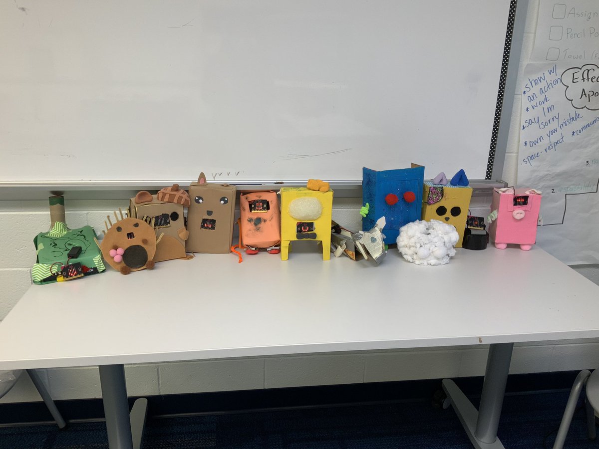Love our <a href="/microbit_edu/">Micro:bit Educational Foundation</a> pets! Thanks <a href="/peacefulpendant/">Sarah Magner</a> for all of your guidance! #myflinthill <a href="/FHInnovation/">FlintHillInnovation</a>