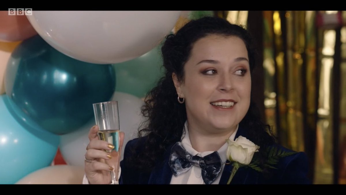cleojudes's tweet photo. let’s talk about them finally letting cam be gay and tracy being best woman #MyMumTracyBeaker https://t.co/u338lOFOJ1