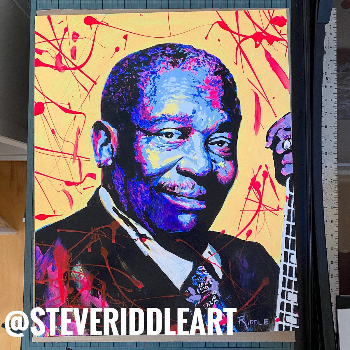 SteveRiddleArt's tweet photo. BB King painting with final varnish added, look for the original and prints up on my store soon #bbking #bbkingpainting #bbkingart #bbkingartwork #blues #blueslegends #musicart #painter #artist #artwork #artgallery #artforsale #bluesfan #painting #acrylic #acrylicpainting https://t.co/AA3iLzxoBJ