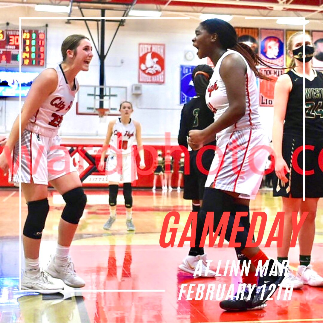 Back in action! It’s (finally) another City High Gameday! 

After not playing since January 23rd, the Little Hawks hit the road for a MVC matchup with Linn Mar. 

📍 - Linn Mar HS
⏰ - Varsity only, 6:30 pm
📺  - youtube.com/channel/UC1gqQ…

📸 PC: <a href="/twardphoto/">Tom Ward</a>