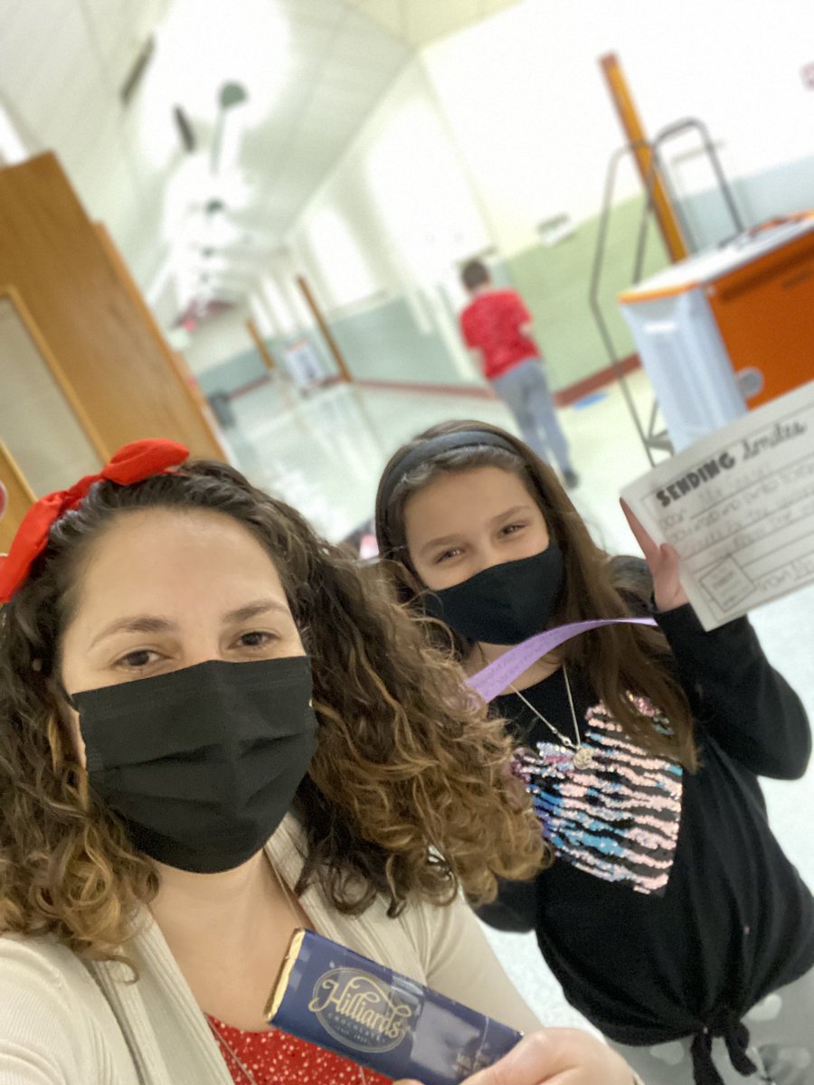 Thanks Miss. Mia for being so thoughtful during kindness week! #ETpawsitive #KindnessMatters <a href="/ETelementary/">ETES</a>