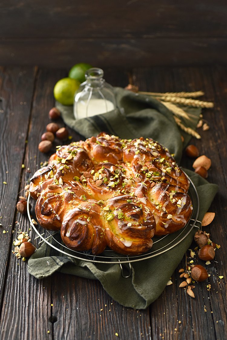 DorianNieto's tweet image. Fleur briochée roulée de la pâtissière... parce que j&apos;aime les plaisirs fondants, fondants, fondants...  bit.ly/3qhjvVP