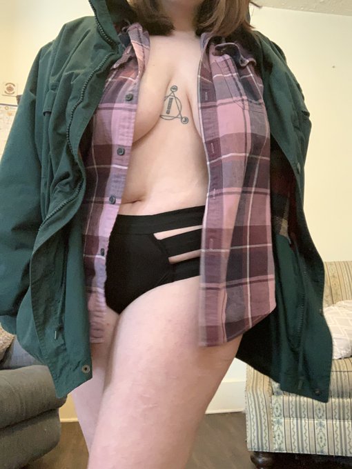 Not for nothing, but the last person that looked at me like that? I got laid. https://t.co/IPPPcoCDP