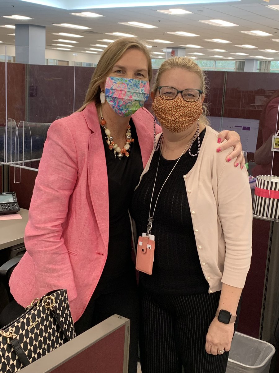 Katie Bond tweet media