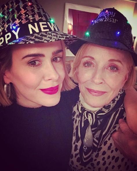 Sarah Paulson and Holland Taylor being the cutest,the most beautiful and the most stylish couple a thread ;