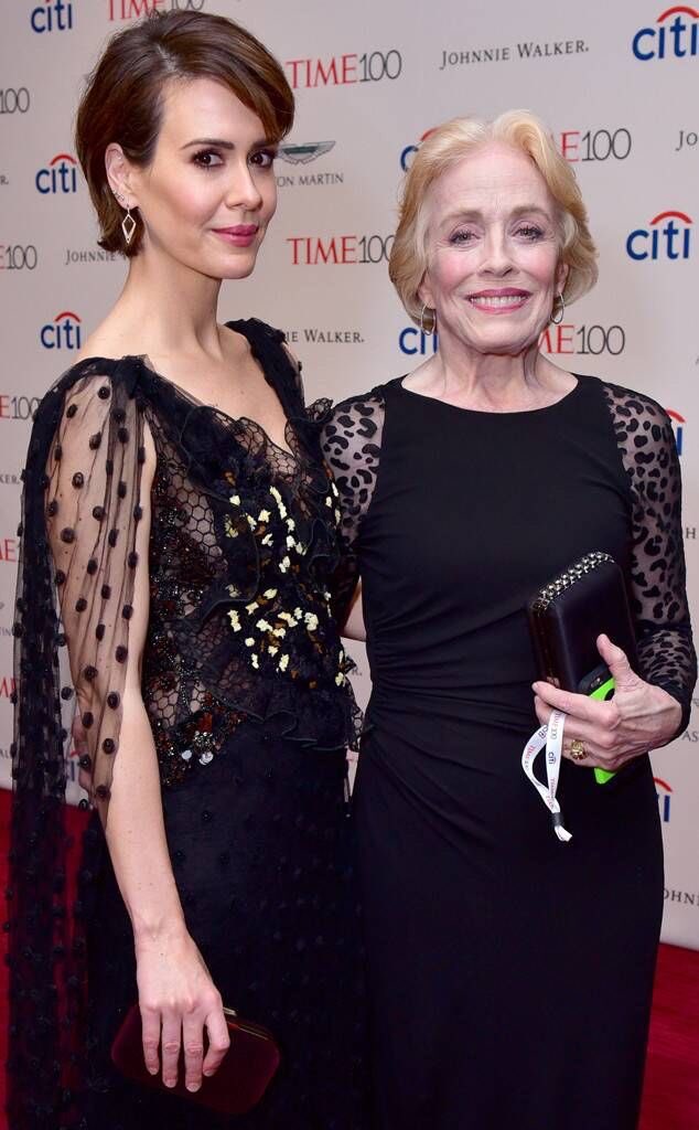 Sarah Paulson and Holland Taylor being the cutest,the most beautiful and the most stylish couple a thread ;