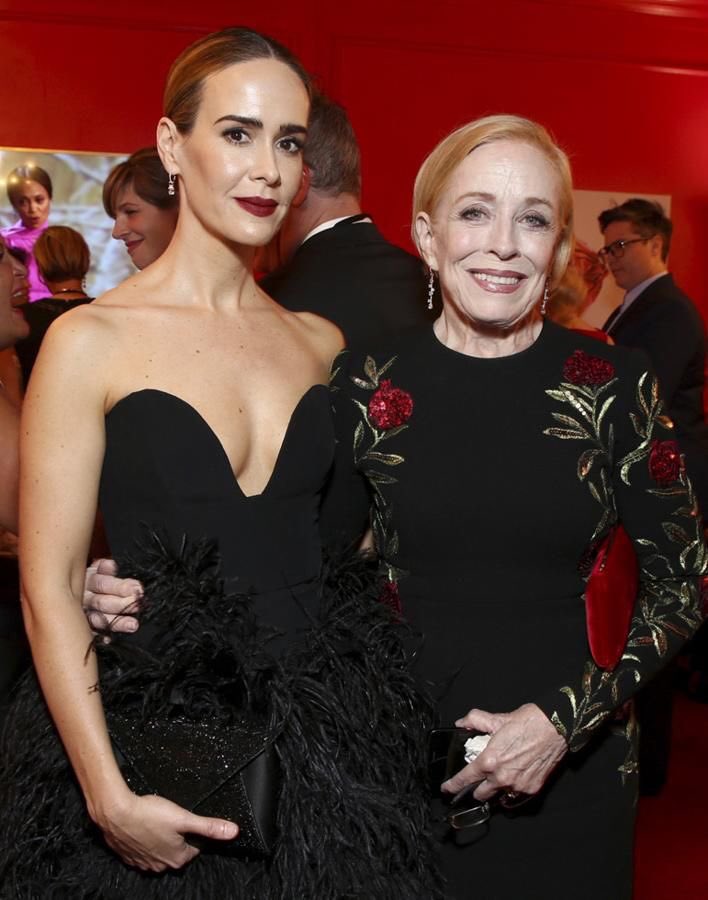 Sarah Paulson and Holland Taylor being the cutest,the most beautiful and the most stylish couple a thread ;