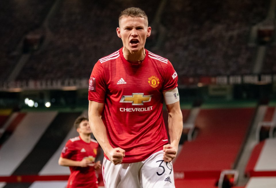 10.Scott MctominayPrice:4.9MOwnership:1%Fixture:West Brom Mctominay with 3 goals in 3 games in all competions and 2 goals in his last 2 PL games comes up against the worst defence in the league.With only 1% TSB Mctominay could be your great budget differential.