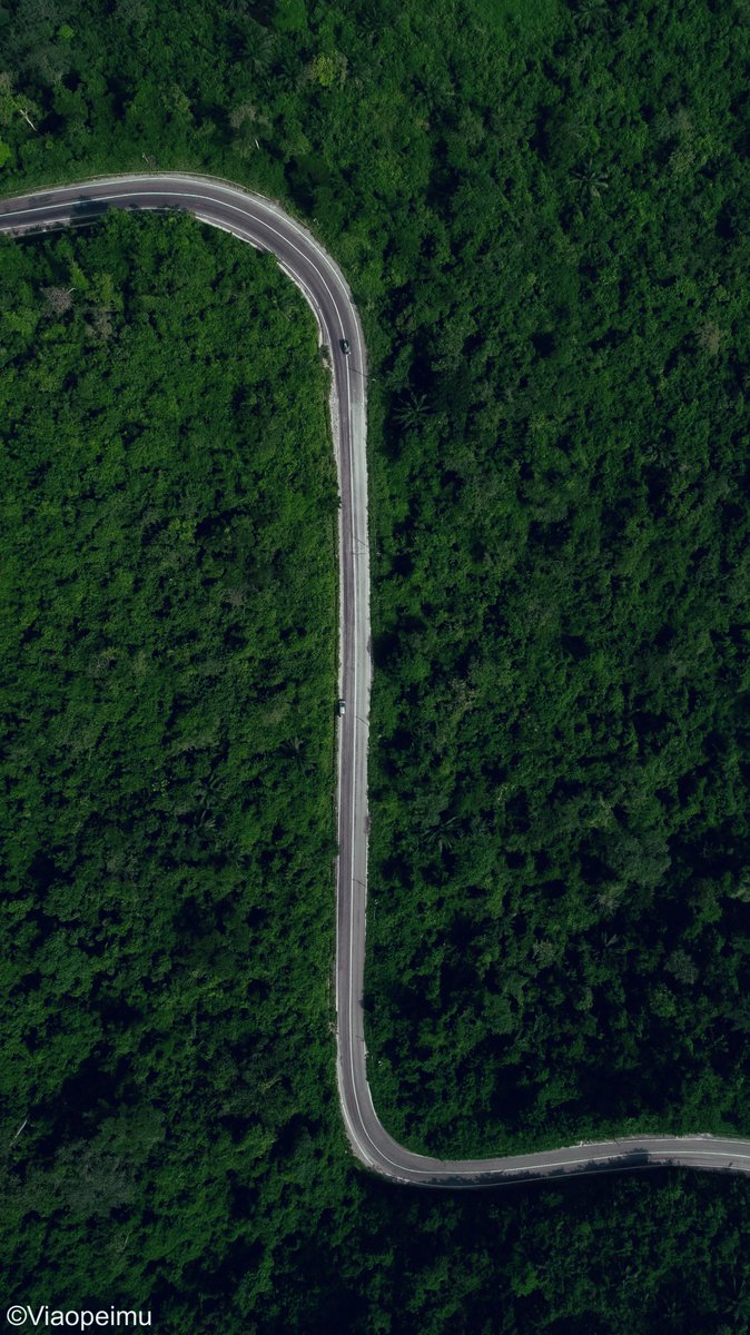 Viaopeimu's tweet photo. On my way to Eastern region to get some cool wallpapers https://t.co/PmY8wHOX4D
