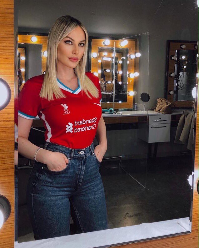 hande sarıoğlu dans ettiği için kovuldu güzel ülkem şaşırtmıyor