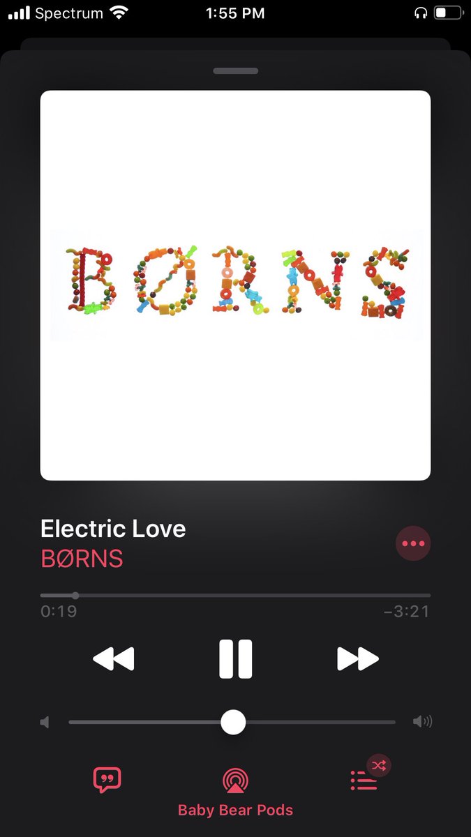 MariMayhem_'s tweet photo. My love woke me up this morning serenading me with this song 🥰😂🥰 #HowDidIGetSoLucky ? #MyLittleSongBird 😍💘 https://t.co/0lekW9A0q4