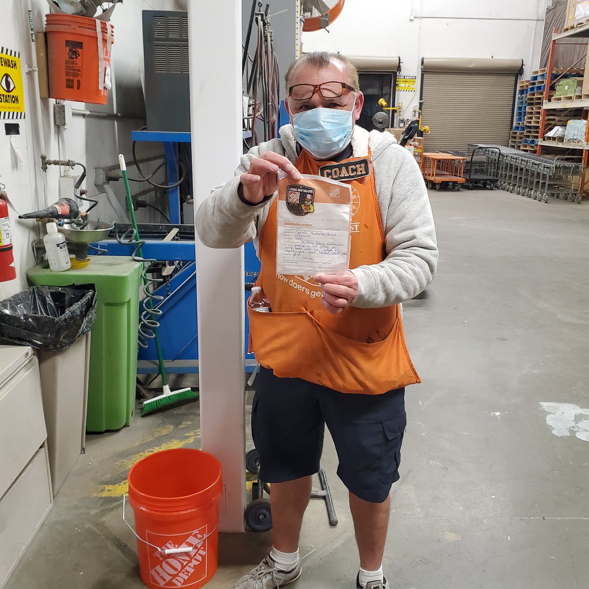 JoJo (@projo80285032) on Twitter photo Just a few top associates receiving some some well deserving recognition👏👏👏👏👏
<a href="/CoughlanCasey/">casey coughlan</a> <a href="/OrrinBurkett/">Orrin Burkett</a> <a href="/rausch_edward/">Edward Rausch</a> <a href="/XioTHD/">Xiomara Lemus</a> <a href="/RyanNewberry9/">Ryan Newberry</a> #livingtheorangelife #homerawards #orangeblooded Just a few top associates receiving some some well deserving recognition👏👏👏👏👏
<a href="/CoughlanCasey/">casey coughlan</a> <a href="/OrrinBurkett/">Orrin Burkett</a> <a href="/rausch_edward/">Edward Rausch</a> <a href="/XioTHD/">Xiomara Lemus</a> <a href="/RyanNewberry9/">Ryan Newberry</a> #livingtheorangelife #homerawards #orangeblooded