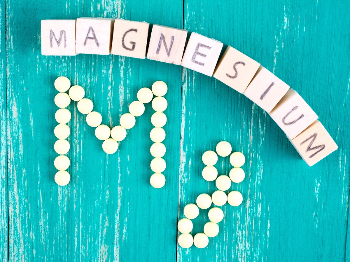 5/ SupplementsI love to learn about supplements and experiment with different protocols:- Large doses of magnesium, the anti-stress mineral- Inositol- Zinc- Large doses of glutamine repair the lining of my gut, destroyed after years of inflammatory food.- Oregano Oil