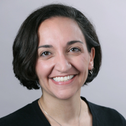 🗣️Thrilled to announce our own Caitlin D'Agata, MD as permanent #programdirector!  <a href="/caitdags/">Caitlin D'Agata</a> has demonstrated determination, grace &amp; grit in an unprecedented time. We look forward to our program flourishing under her excellent leadership! <a href="/MassAFP/">MassAFP</a> <a href="/aafp/">AAFP</a> <a href="/challiance/">Cambridge Health Alliance (CHA)</a> #FMRevolution