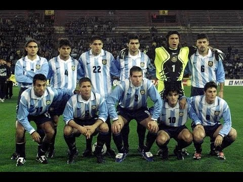 Diego Simeone (Atletico Madrid)Mauricio Pochettino (PSG)Marcelo Gallardo (River Plate)Hernan Crespo (São Paulo)Gabriel Heinze (Atlanta United)Eduardo Berizzo (Paraguay)Roberto Ayala (Argentina assistant)Kily Gonzalez (Rosario Central)Walter Samuel (Argentina assistant)