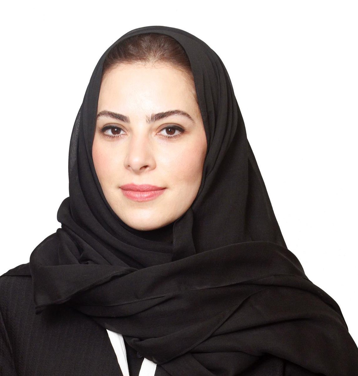 eidbnthani's tweet photo. الف مبروك 
تكليف د.عهود بنت سلطان الشهيل رئيساً لقسم الإعلام بجامعة الملك سعود بالإضافة إلى عملها متحدثاً رسمياً بإسم الجامعة ومستشاراً إعلامياً لمعالي رئيس الجامعة . https://t.co/SjK43N0DeI