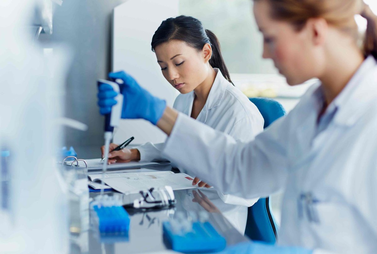 LabProInc's tweet image. Today we celebrate International Day of Women and Girls in Science! 🧪🧫🔬🧬 Thank you to all those 👩🏼‍🔬👩🏻‍🔬👩🏾‍🔬 who have made an impact on scientific development and research. 🙏🏼
#womeninscience #womeninbio #internationaldayofwomenandgirlsinscience #femalescientist #science