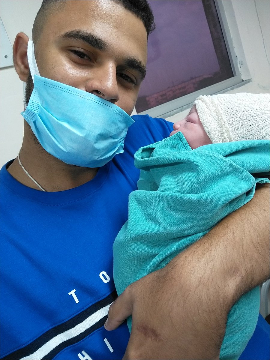 AndGomes98's tweet photo. No dia 16 de novembro de 2019, eu fiz uma promessa,Se o Flamengo fosse campeão da libertadores e meu filho fosse homem ele levaria o nome do autor do gol do título.. PROMESSA PAGA @gabigol  Gabriel Papai te ama muito ❤️❤️❤️ https://t.co/fTVN0jnmRe