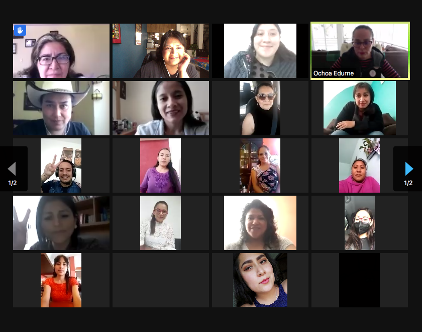 33Mujeres_AC's tweet photo. Gracias a les alumnes del día de hoy en #PINKBUNKER. ¡Sigamos #FeminizandoLaPolítica con estrategia! #EllasAlPoder 🚺🗳 https://t.co/Nl3z6lI6aP