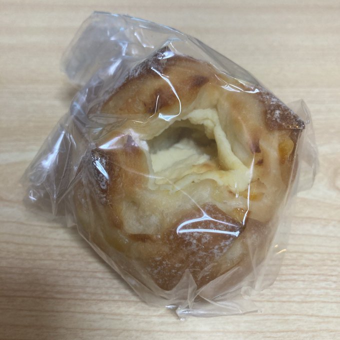 パンに白い粉が付いている理由 白カビとの見分け方は Bow バウ